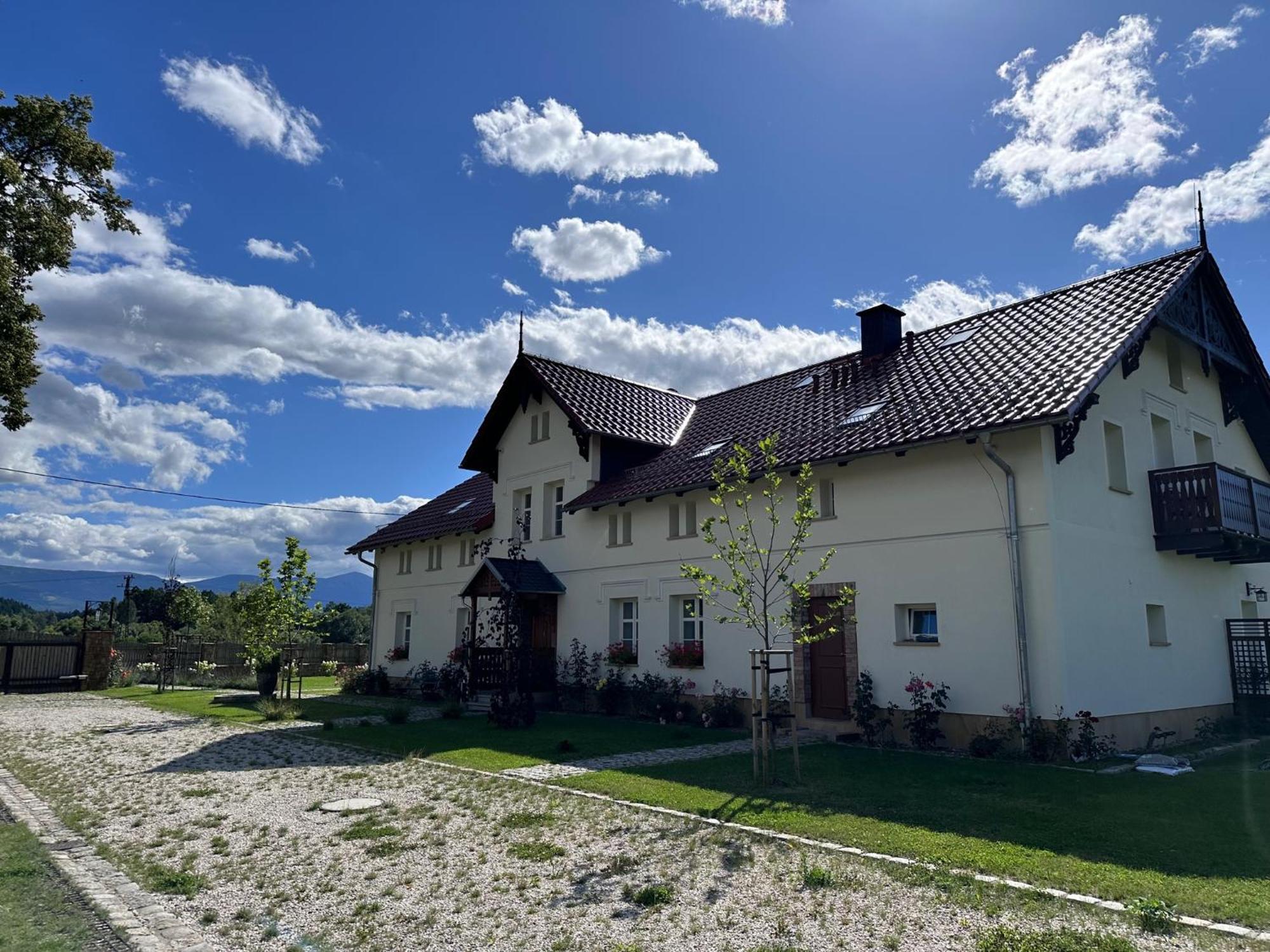 Dworek Wojanow Kültér fotó